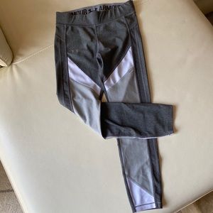 Under Armour High-Rise Ankle Crop Workout Leggings